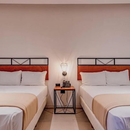 Hotel Ho Mérida Esterno foto